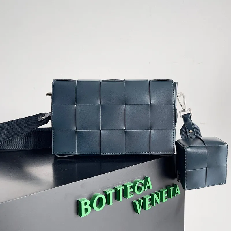 All categories 💚 Authentic bags 💚 BV 2025 new BV crossbody bag